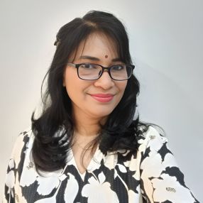 Michelle, Pengasuh di Si Rusa