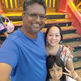 Aldridge, Family in Nilai