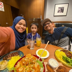 Anis, Family in Puchong