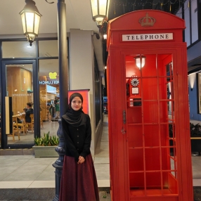 Amira, Keluarga di Bandar Puncak Alam