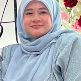 Nurul, Pengasuh di Kuala Terengganu