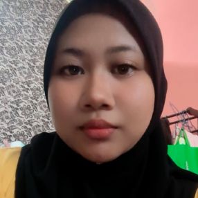 Syila, Babysitter in Gurun