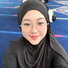 Izzara safiyya, Babysitter in Sibu