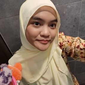 Nad, Pengasuh di Skudai