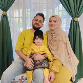 Ruqshana, Family in Mantin