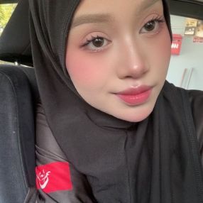 Amalien, Pengasuh di Kota Bharu
