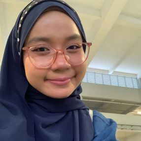 Syaz, Babysitter in Seri Kembangan