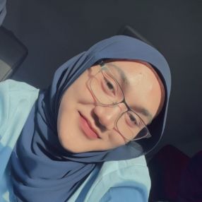 Anis, Babysitter in Gambang