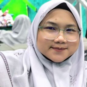 Nabilah, Pengasuh di Sibu