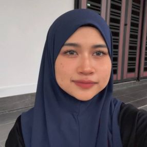 Nurul, Babysitter in Machang