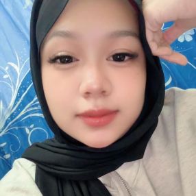 Nur, Pengasuh di Si Rusa