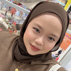 NURIQMALLIA, Babysitter in Kuching