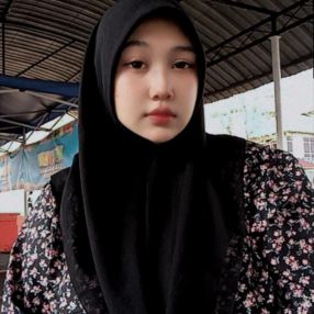 Nursyahirah, Pengasuh di Labuan