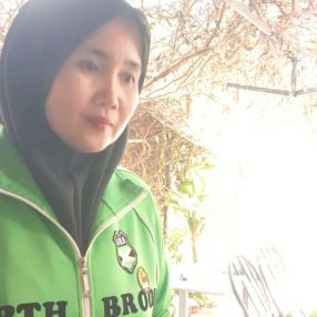Izzatul Liza, Pengasuh di Lumut