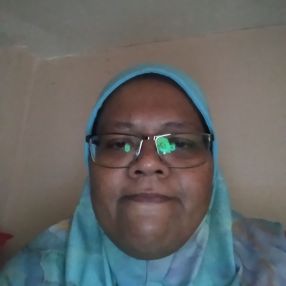 ZURAINI, Babysitter in Gelugor