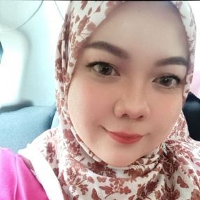 Kyra Qaisara, Babysitter in Jasin