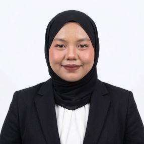 Anis, Babysitter in Kuala Kedah