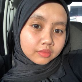 Nur Riezwana, Babysitter in Johol