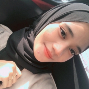 Syaziera, Babysitter in Permaisuri
