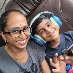 Deviga, Family in Sepang