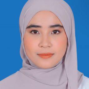 Qurratu, Pengasuh di Shah Alam