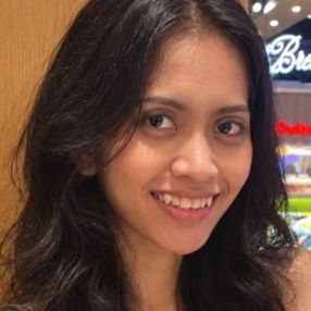 Debra, Babysitter in Sandakan