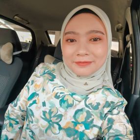 Nurul, Pengasuh di Kluang