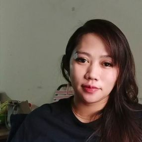 tira, Pengasuh di Jelutong