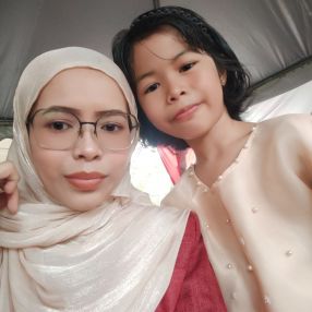 Fatin, Family in Tanjung Karang