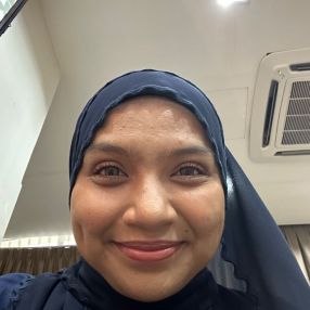 Asha, Babysitter in Kuantan