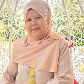 Nor Azreen, Babysitter in Jeram
