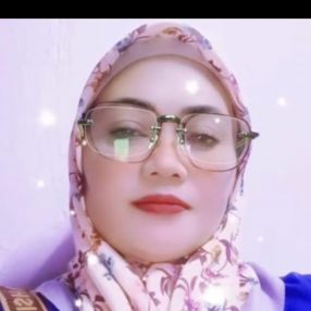 Yuslinda, Babysitter in Pasir Gudang