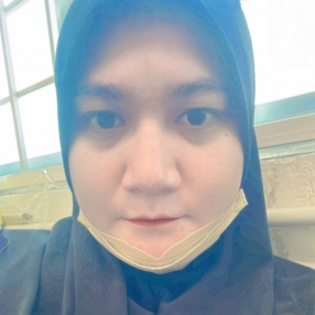 Siti, Pengasuh di Si Rusa