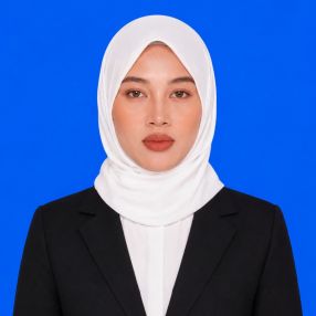Nurain, Pengasuh di Pasir Gudang