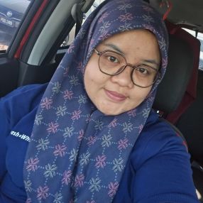 Latifah, Babysitter in Kepala Batas