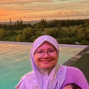 Sitirozarina, Keluarga di Miri