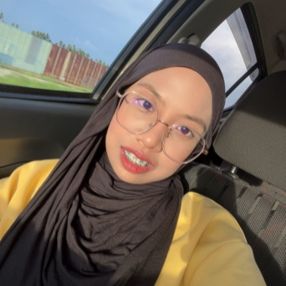 Ain, Babysitter in Parit Buntar