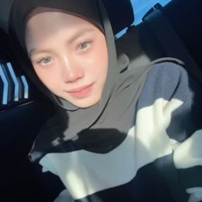 erin, Babysitter in Tanah Merah