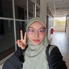 Qurratul 'Ain, Babysitter in Jementah