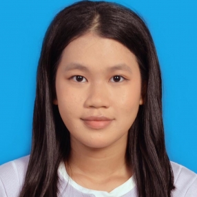 Farah, Pengasuh di Kajang