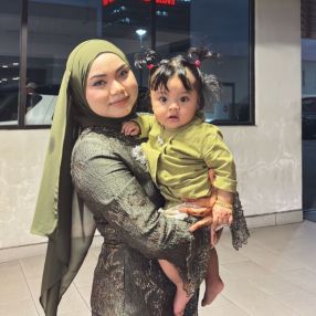 Diyana, Family in Klang