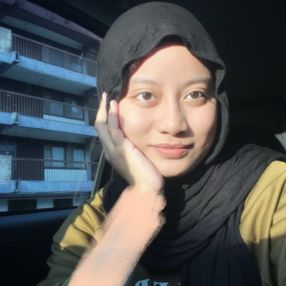 Aleia, Pengasuh di Seremban