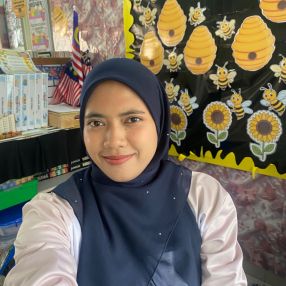 Afiqah, Babysitter in Tanjong Malim