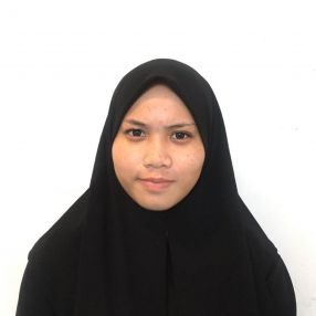 Niena, Babysitter in Puchong