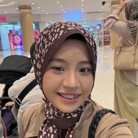 nina, Pengasuh di Puchong