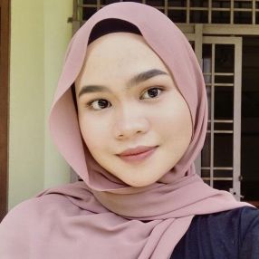 Izan, Keluarga di Alor Gajah