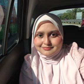 Amirah, Pengasuh di Rawang