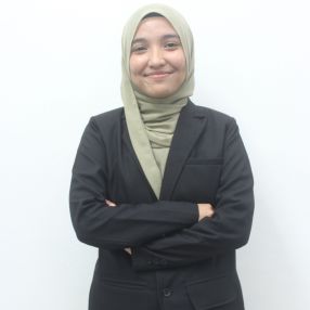 Norsuhaila, Babysitter in Jeram