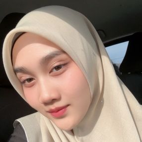 Nur, Babysitter in Pasir Puteh