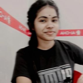 Edvina, Pengasuh di Bestari Jaya